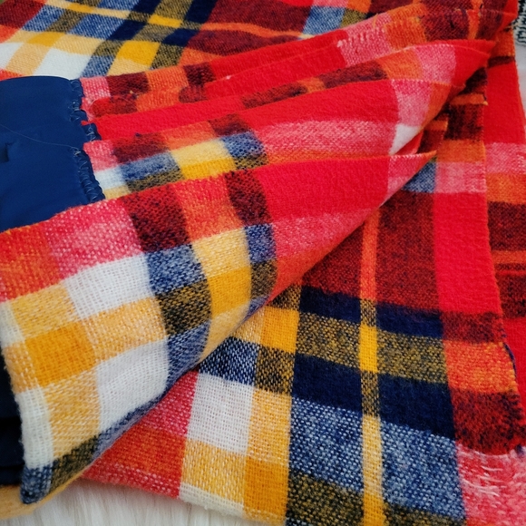 jcpenney Bedding Vintage Jc Penney Plaid Acrylic Satin Trim Blanket Poshmark